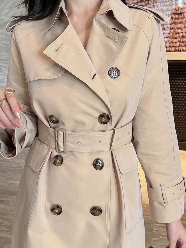 European Station Counter 2024 Spring and Autumn British Style Accessible Luxury Design Elegant Double Breasted Mid Length Long Length Trench Coat Women's Coat