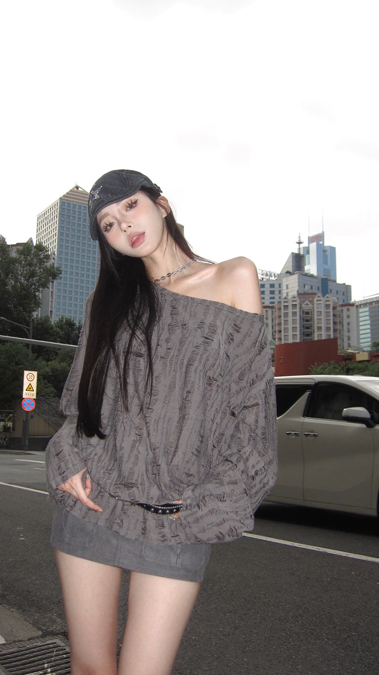 Dark Gray Drop Shoulder Loose Hole Niche Style Long Sleeves T-Shirt