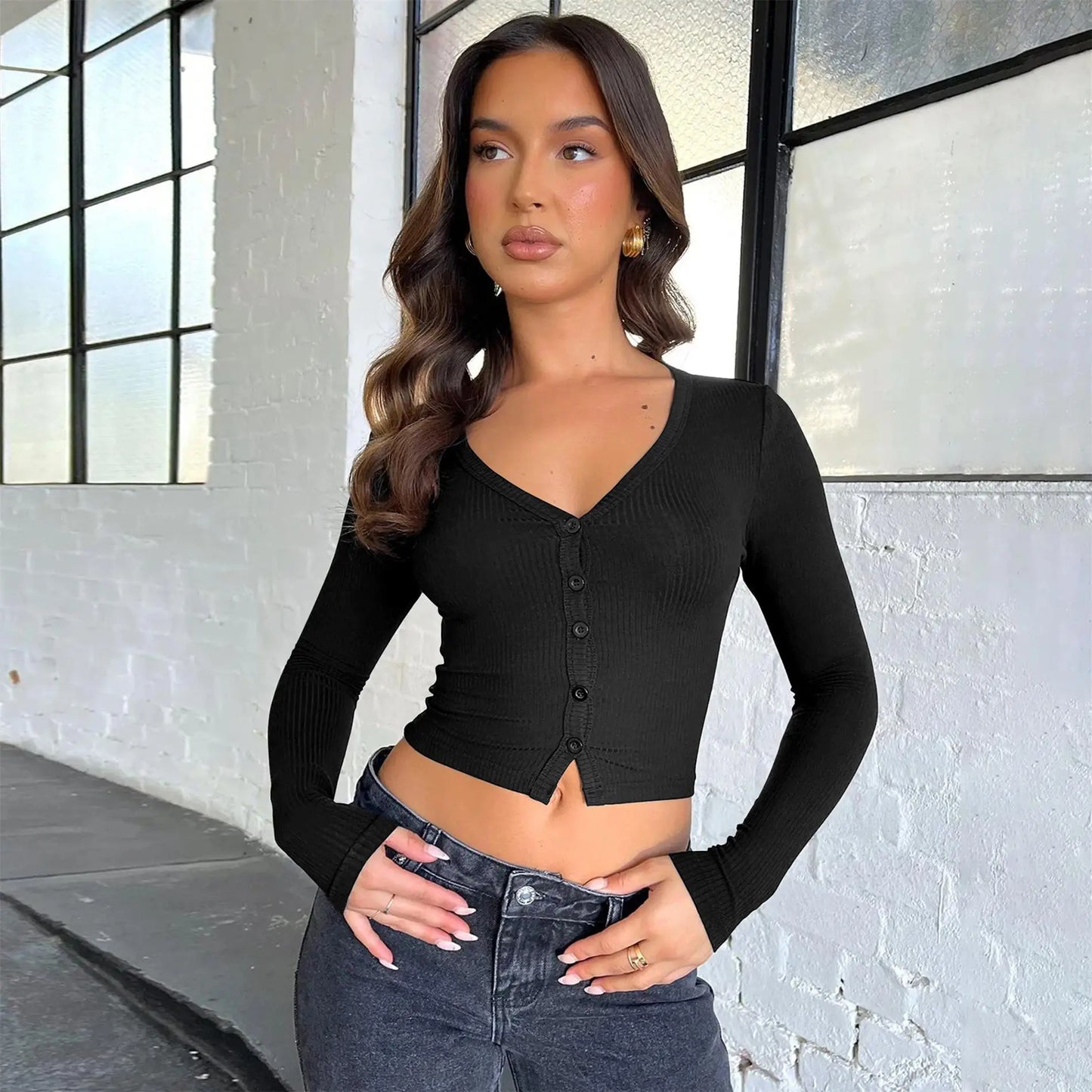 Hot Selling European and American Women's Threaded Button Cardigan Shoulder T-shirt New Female Style Crop Top with Exposed