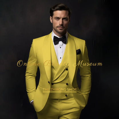 Elegant Ivory Tuxedo Suit for Men 3 piece set Jacket Vest Pants Classic Attire for Wedding Dating Host Prom Ball Party