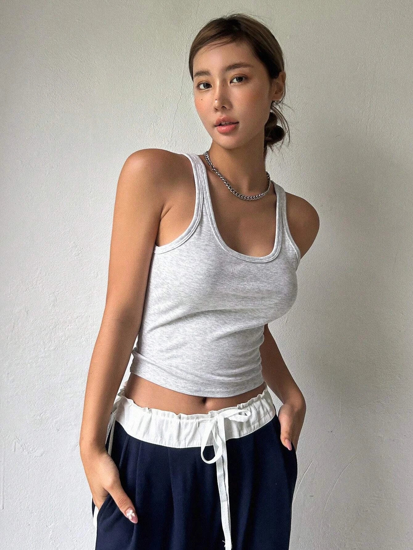 Solid Color Crop Fashion Street Women Square Collar Wide Straps Fitness Tank Top Camisole Breathable Cool Summer Tops  Female